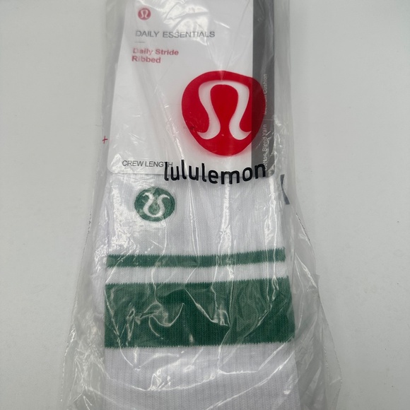 LULULEMON Daily Stride Ribbed Crew Socks Medium 6.5 - 8.5 - Picture 1 of 2